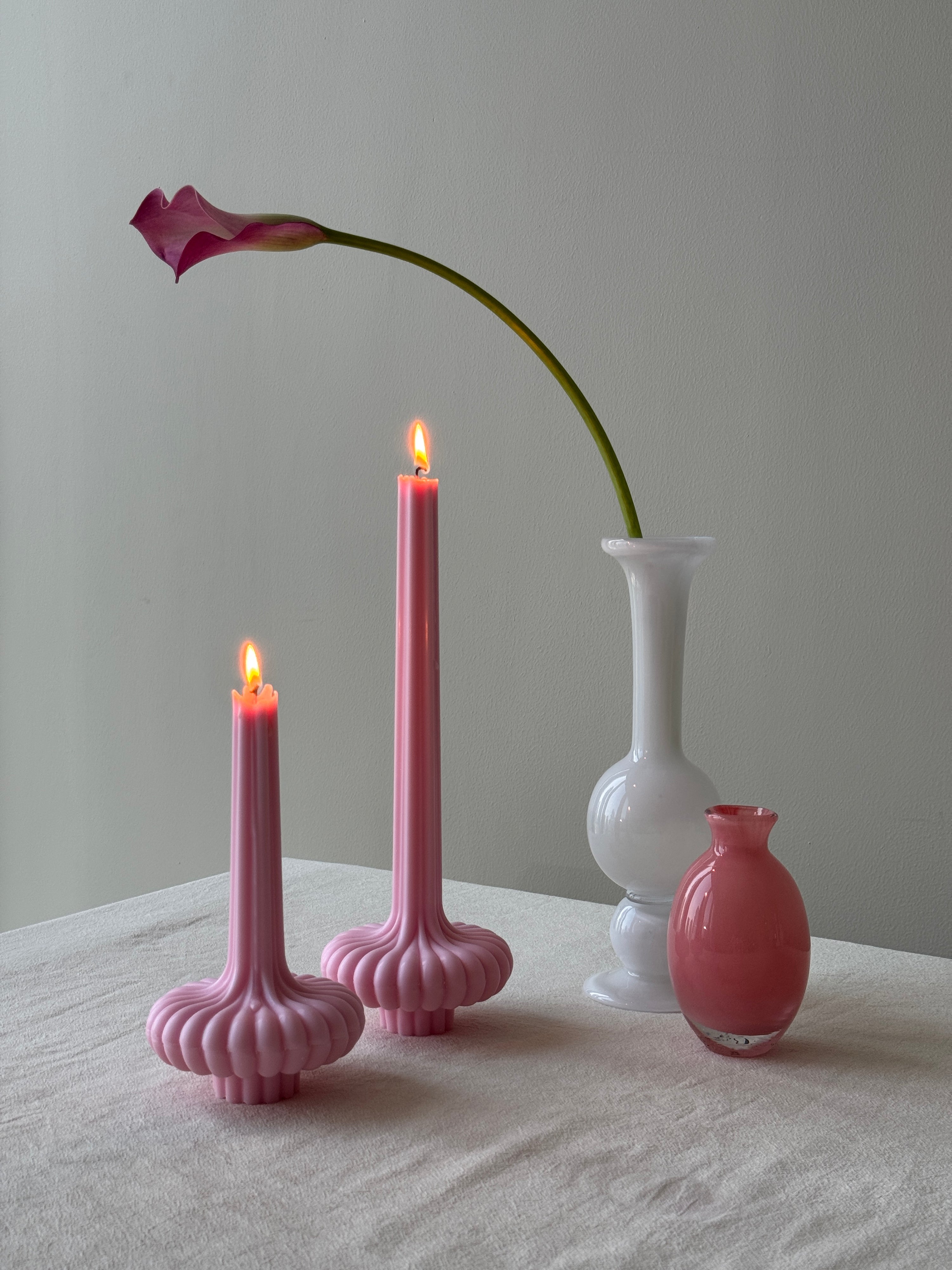 pink  vase candle set