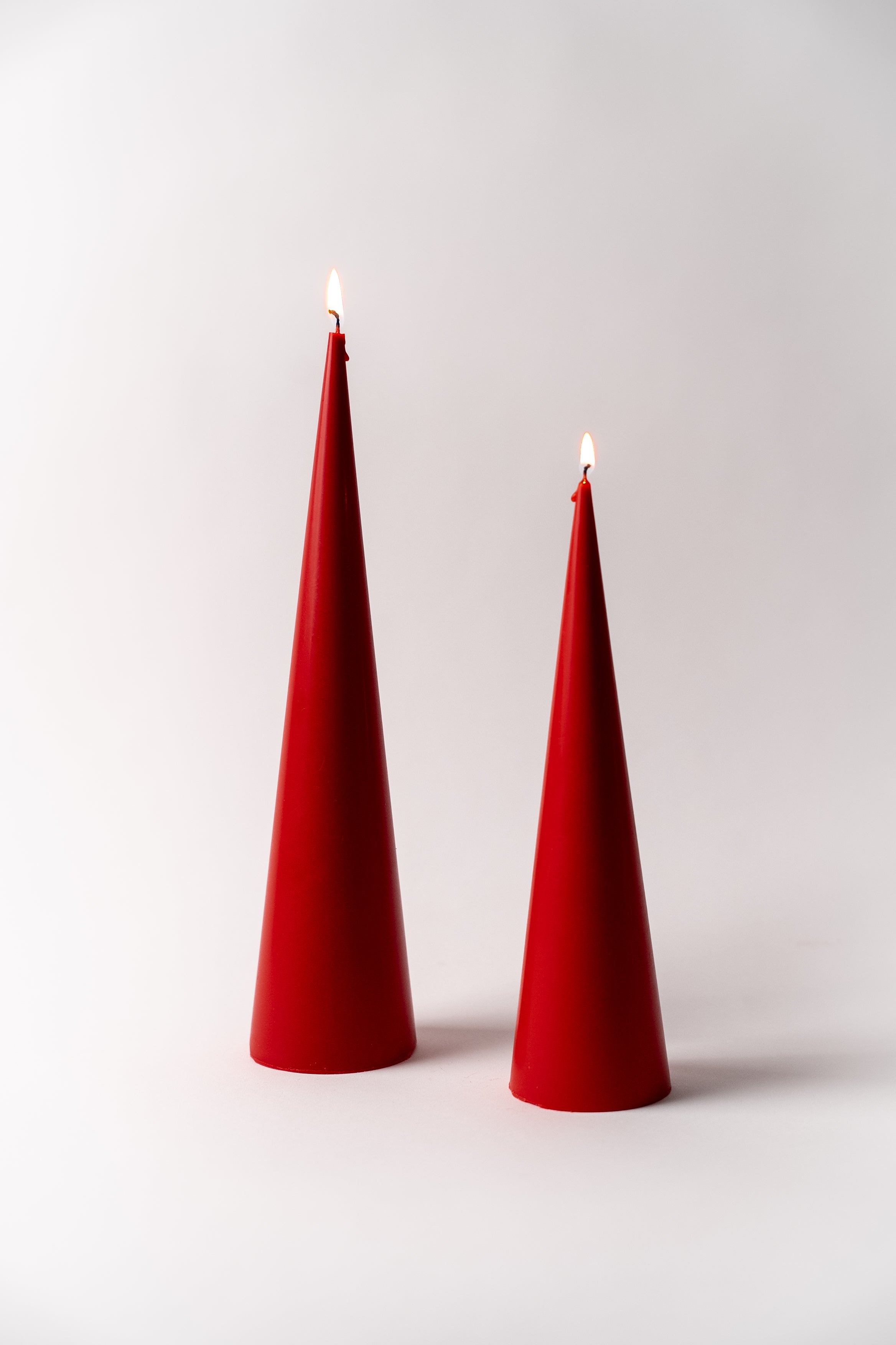 red cone candle set